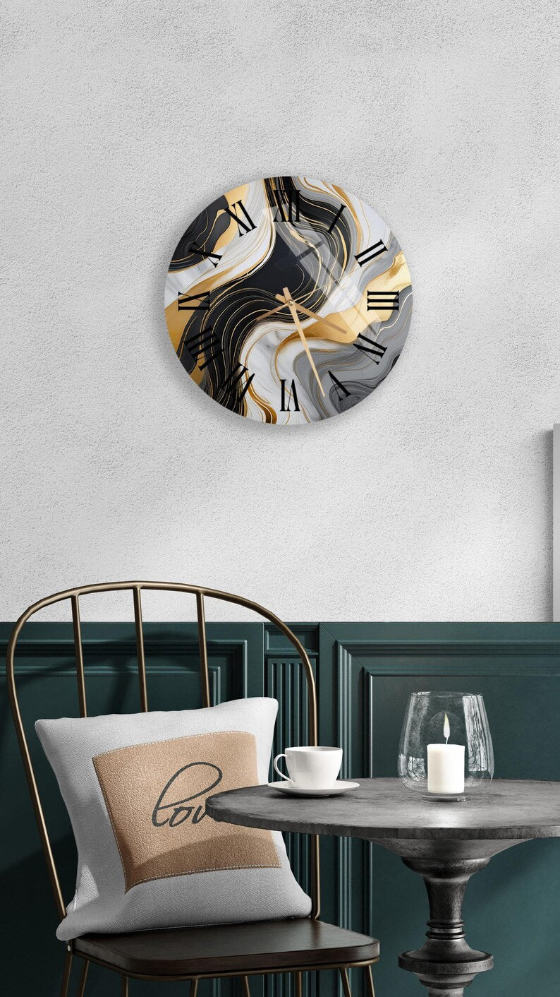 Tourbillons noirs dorés sur verre trempé avec horloge murale abstraite