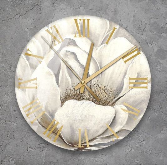 Fleurs blanches sur verre trempé avec horloge murale pivoine élégante