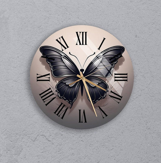 Papillon coloré sur verre trempé avec horloge murale élégante et unique