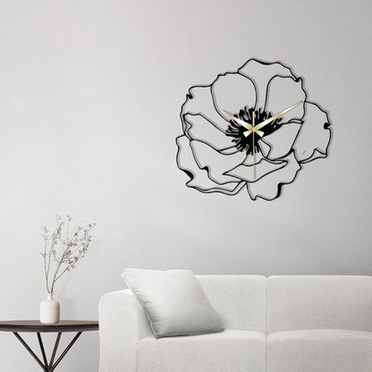 Horloge murale creuse en métal avec motif de fleurs noires en fleurs