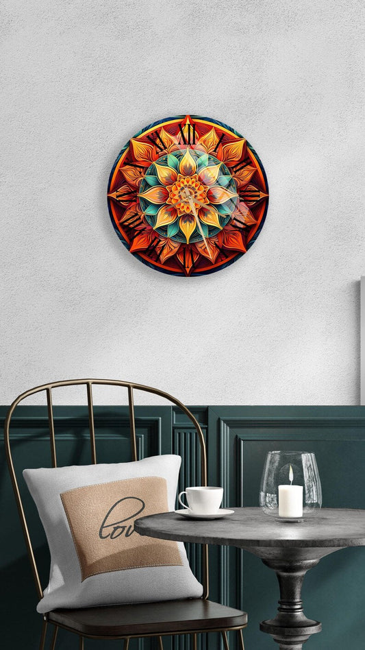 Mandala bohème aux tons chauds sur verre trempé avec horloge murale chic