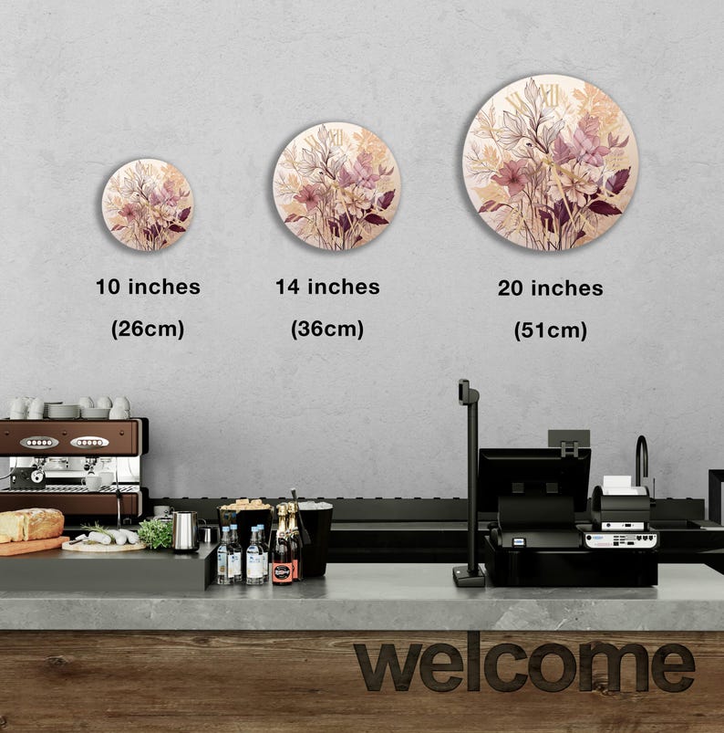 Fleurs beige bourgogne sur verre trempé avec horloge murale florale neutre